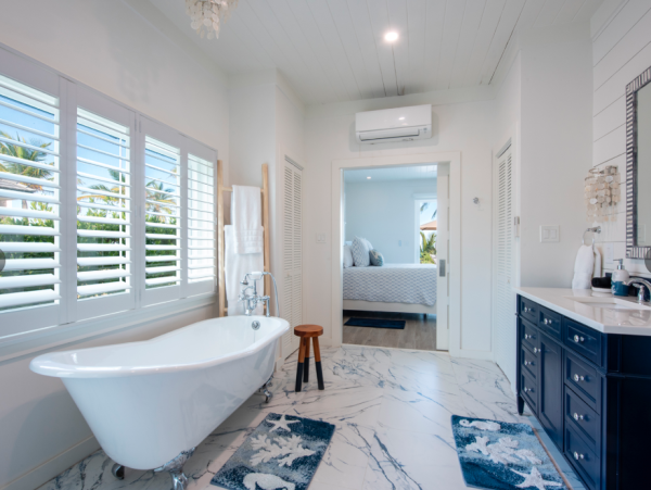 Luxurious Beachfront Four Bedroom Rental in Eleuthera